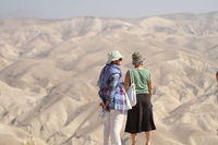Meditando le tentazioni di Gesù nel deserto di Giuda