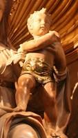 Il Bambino Gesù già grande, nella Madonna di Jacopo Sansovino nella basilica di Sant'Agostino