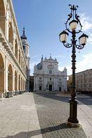 Marche - Santuario di Loreto (AN) - gennaio 2006