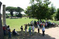 Presso il Foro di Ostia antica