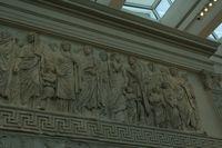 Ara Pacis Augustae: processione meridionale, Agrippa (terzo da sinistra) e tutti i familiari di Augusto