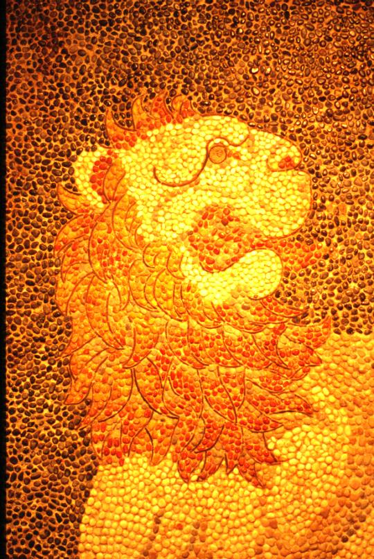 Particolare del leone raffigurato nel mosaico